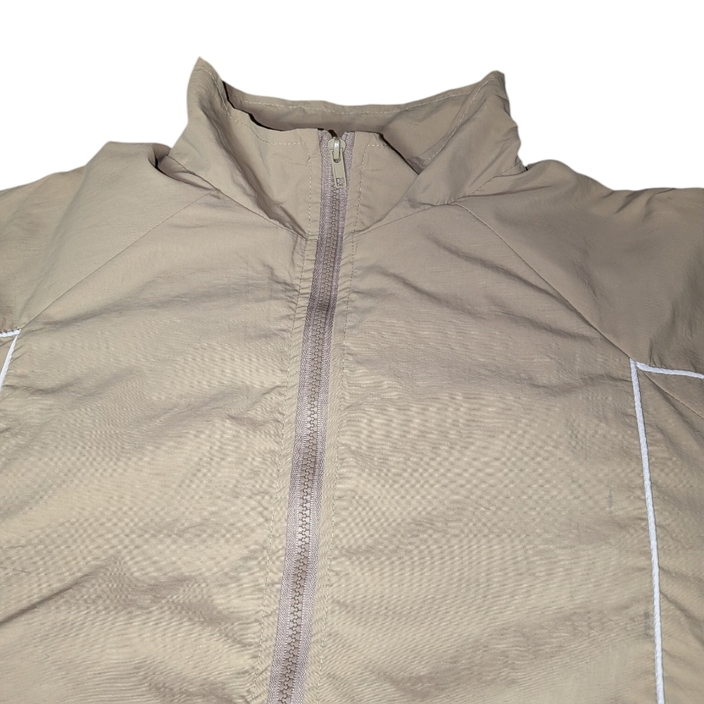 PrettyLittleThing Mock Neck Jacket - Picture 3 of 4